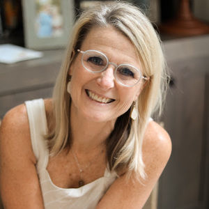 Meet your Posher, Sharon